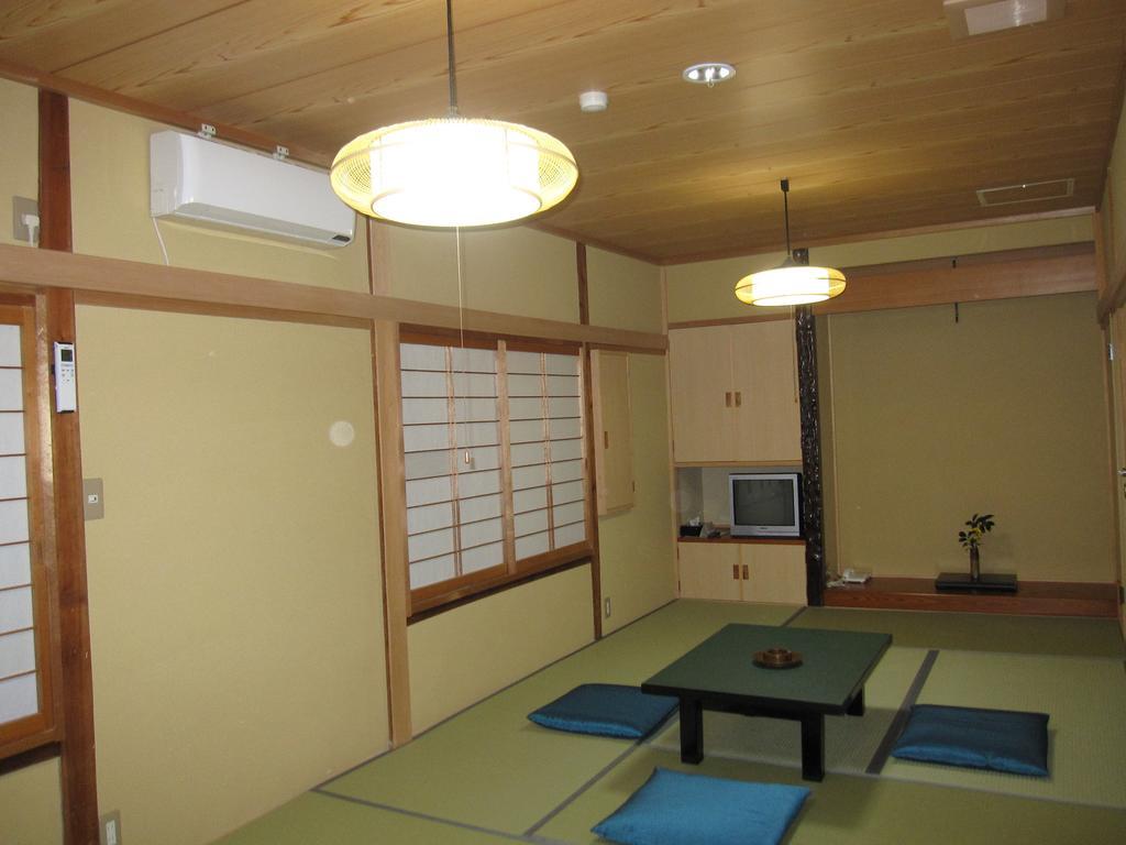 Hotel Manshuya Gujō Exterior foto